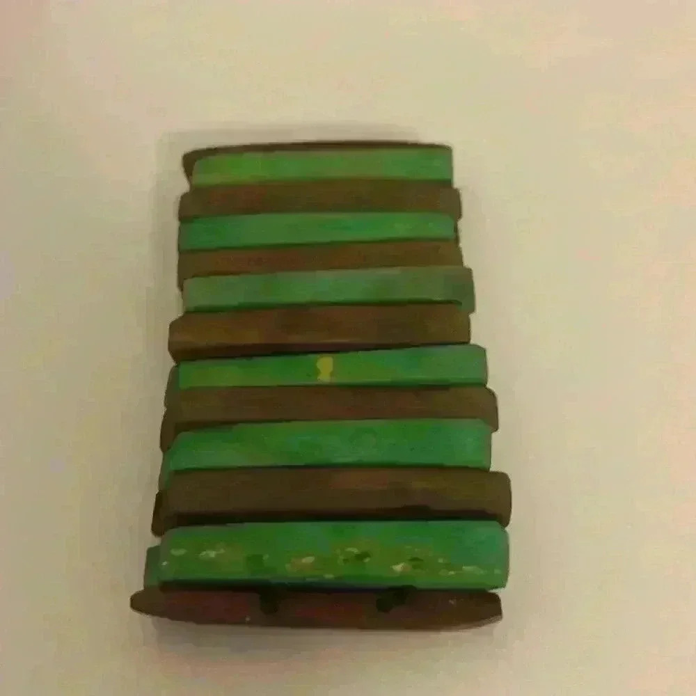 🐳 Green and Brown Wooden Striped Stretch Bracelet - Picture 9 of 15
